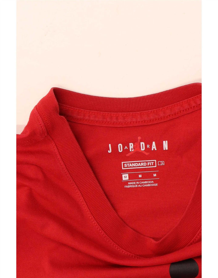 Tricou grafic Jordan pentru bărbați, cu croiala standard Top, roșu mediu