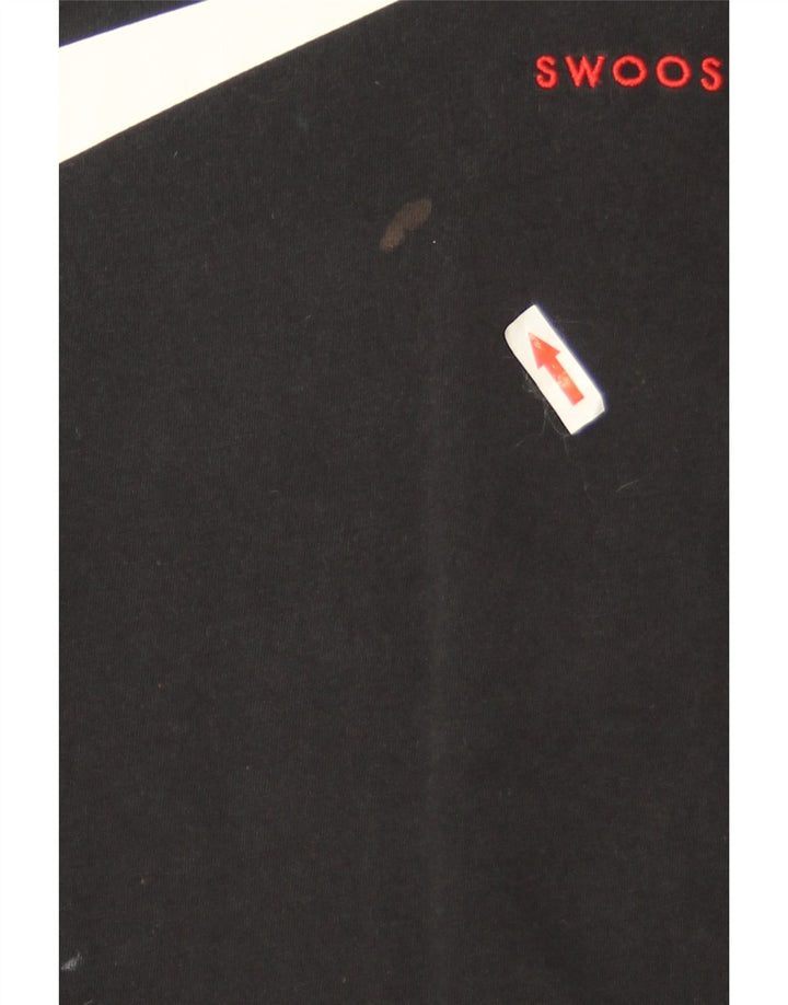 Tricou cu grafic Swoosh Nike pentru bărbați Top mediu din bumbac negru