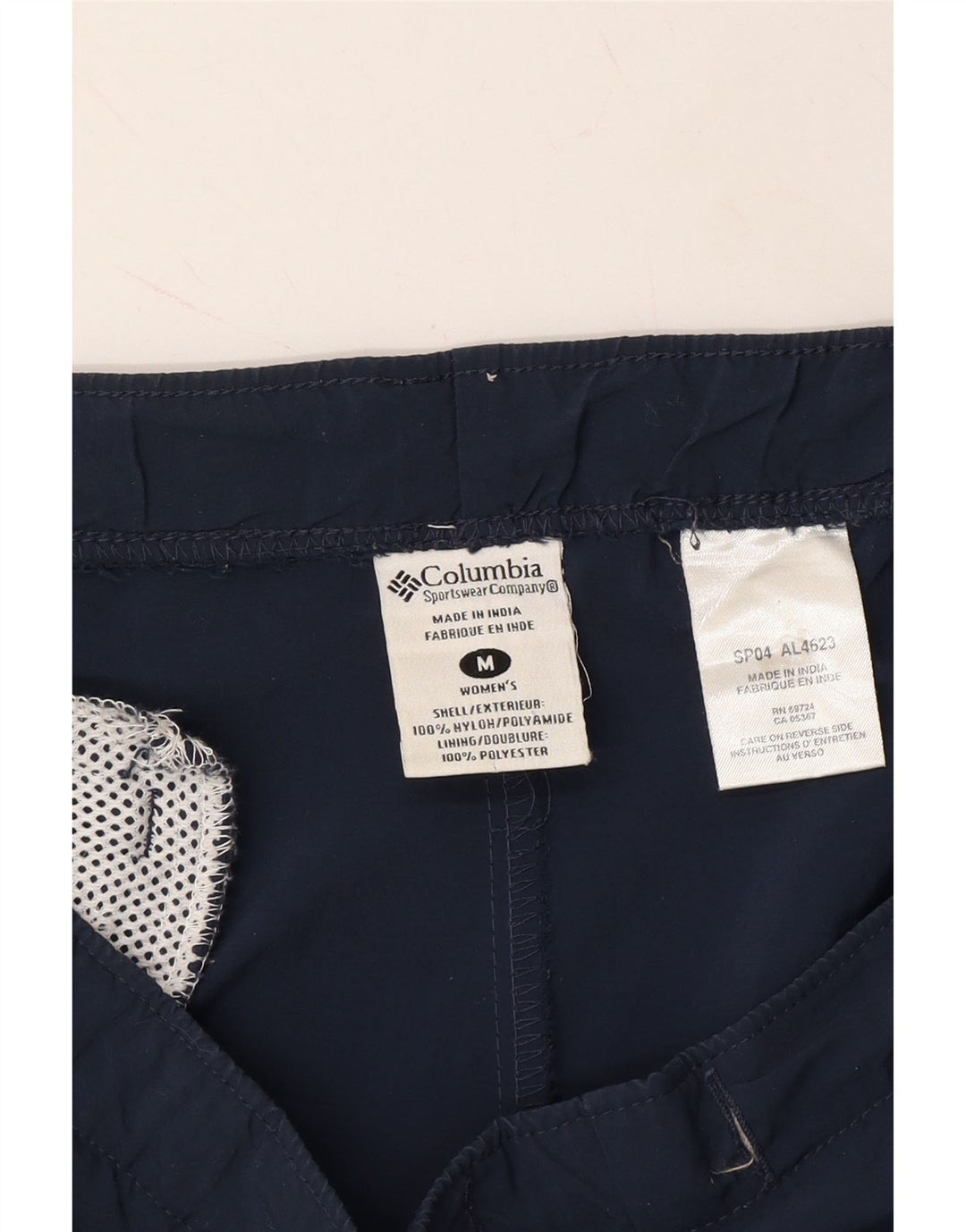 COLUMBIA Womens Cargo Shorts Medium W36 Navy Blue Nylon Vintage Columbia and Second-Hand Columbia from Messina Hembry 