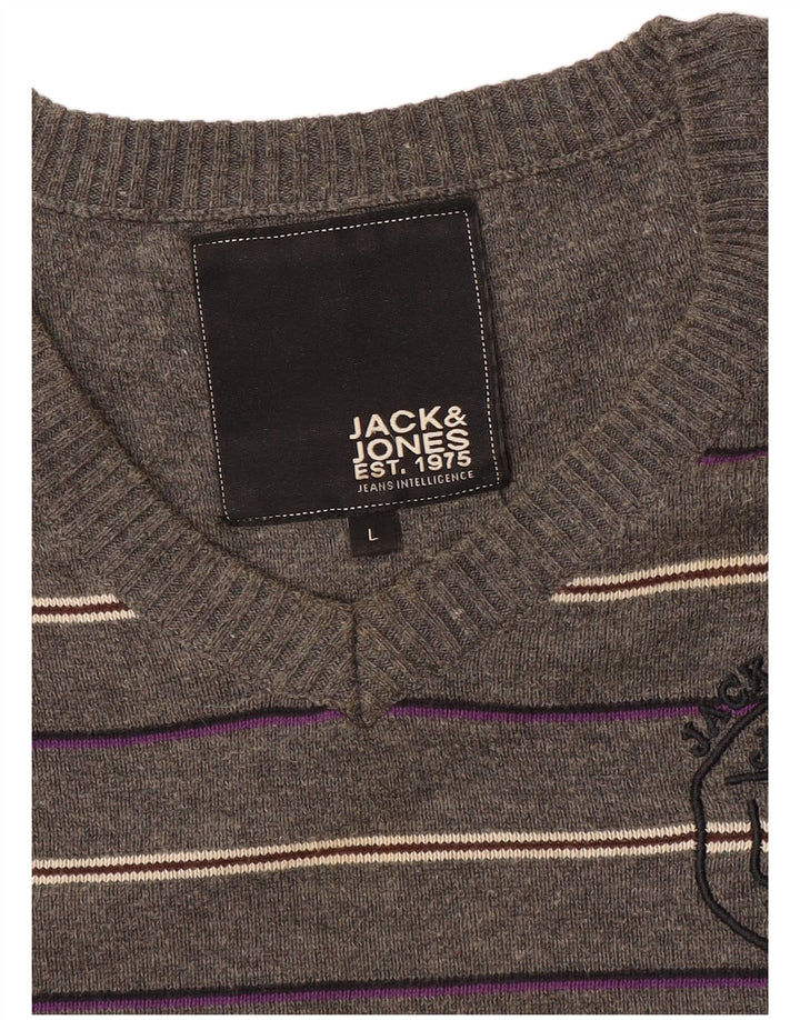 Jack & Jones Pulover cu decolteu în V cu grafic pentru bărbați, cu dungi mari, gri