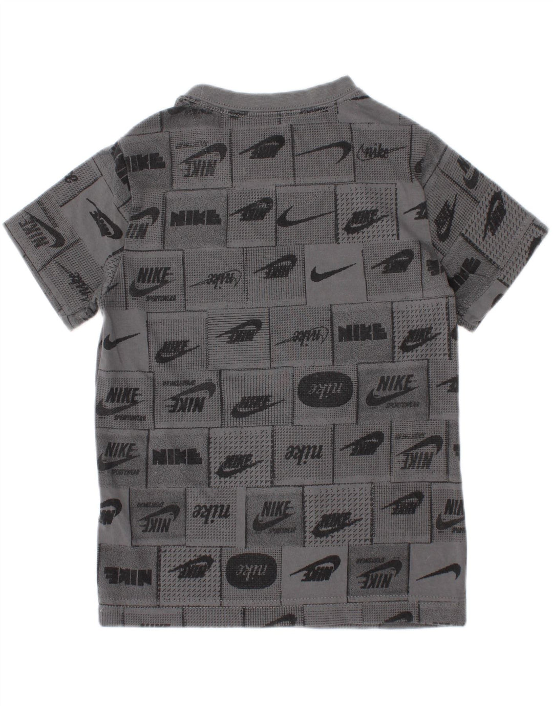 Tricou grafic Nike pentru băieți Top 4-5 ani mic gri