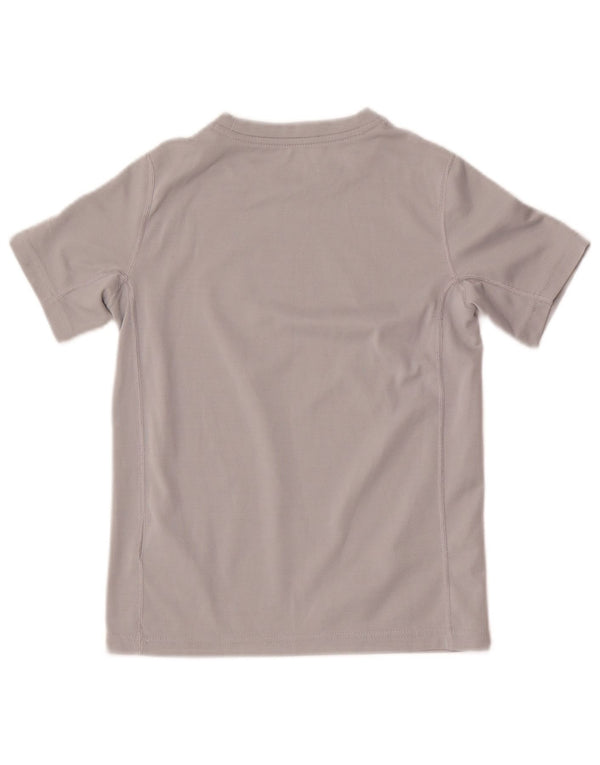 Tricou cu grafic standard Nike Dri Fit pentru băieți Top 8-9 ani mic gri