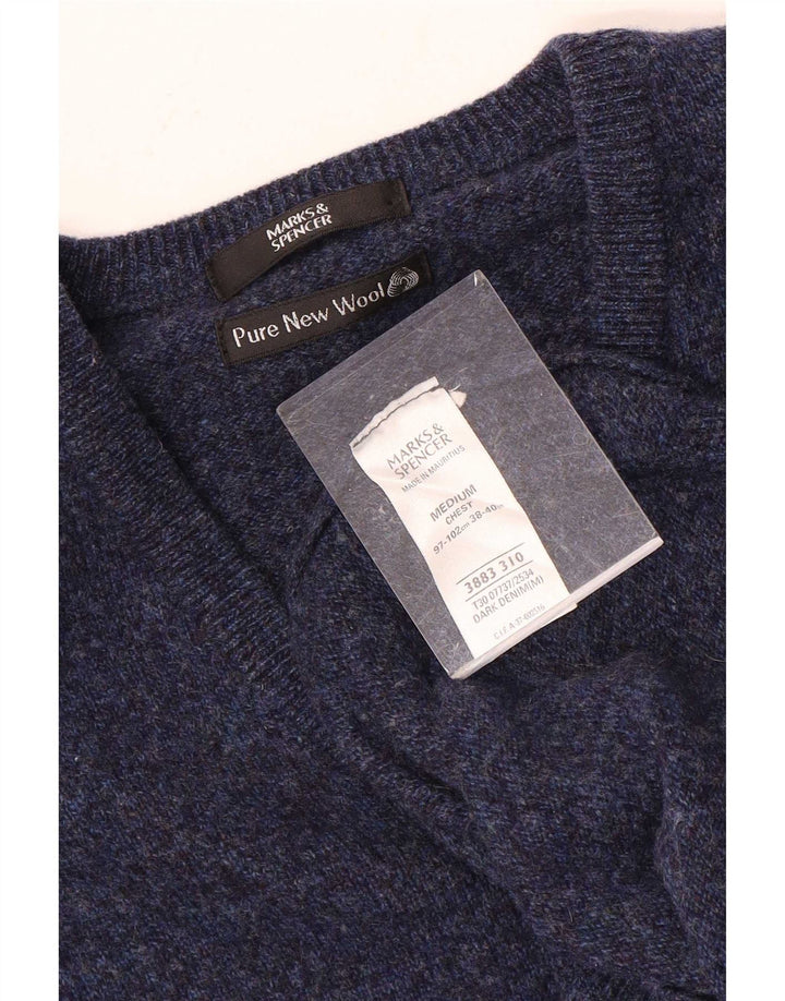 Pulover pentru bărbați Marks & Spencer, cu decolteu în V, din lână pete albastru marin mediu