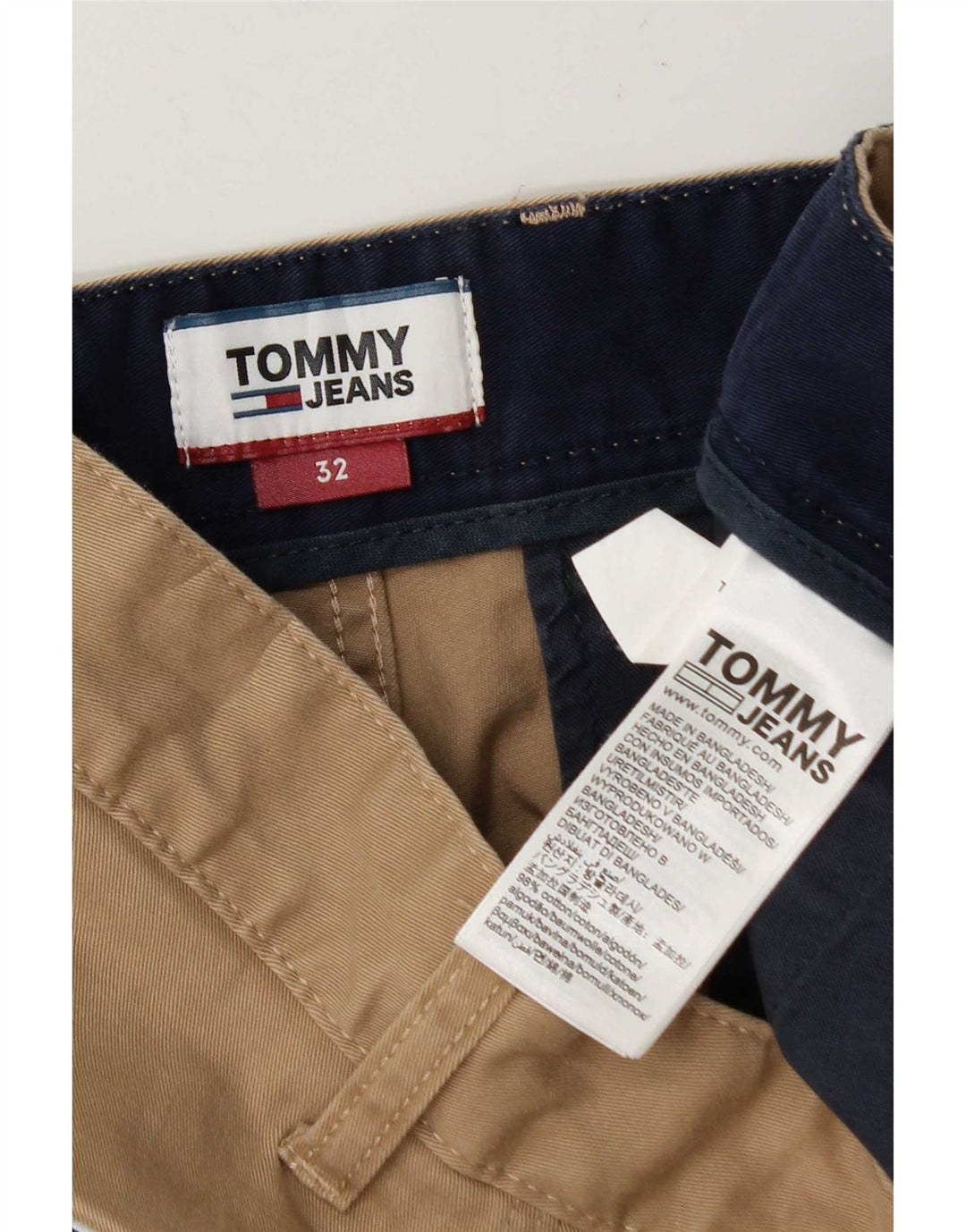 Pantaloni scurți chino pentru bărbați Tommy Hilfiger W32 bumbac mediu bej