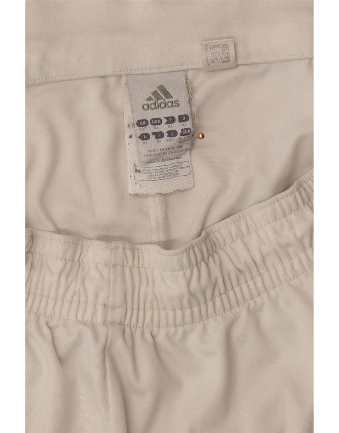 Pantaloni scurți sport ADIDAS FC Bayern Munchen pentru bărbați UK 42, mari, alb, color block