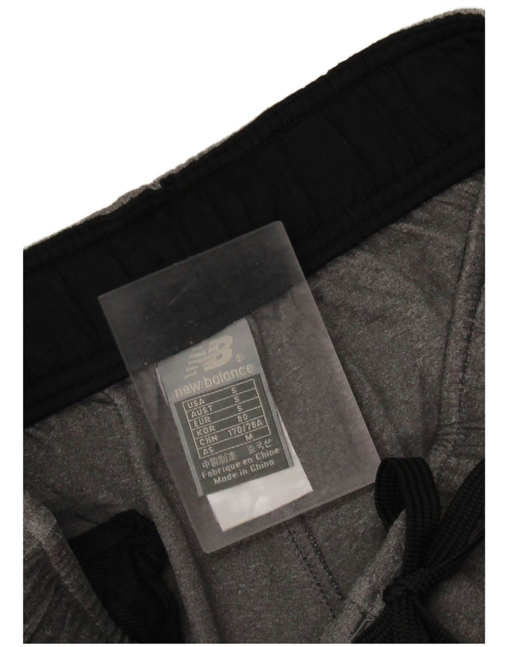 Pantaloni de trening New Balance pentru bărbați, poliester, gri mic