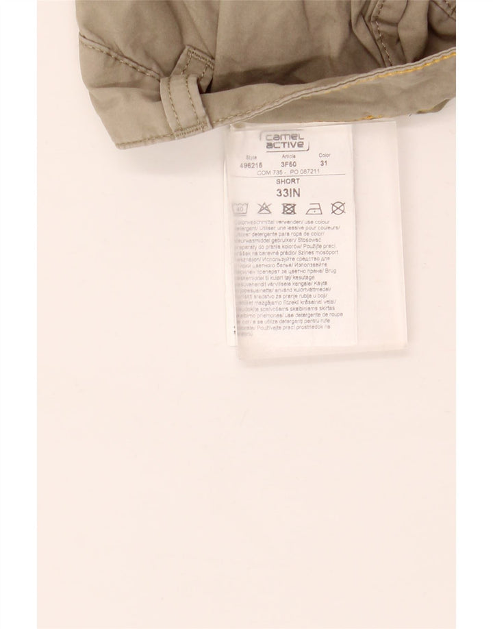 Pantaloni scurți cargo pentru bărbați Camel Active W33 bumbac mediu bej