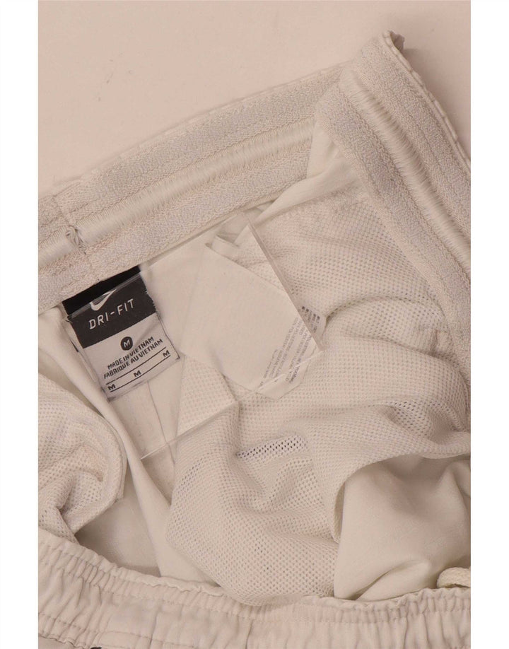 Pantaloni scurți sport Nike Dri Fit pentru bărbați, poliester alb mediu