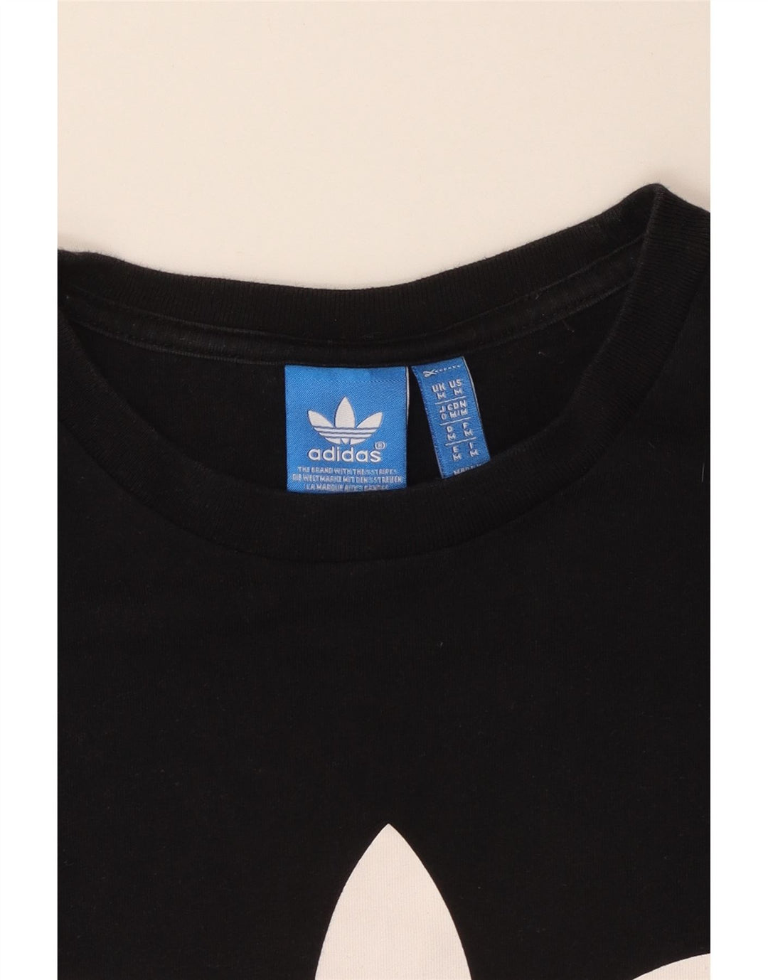 Tricou grafic ADIDAS pentru bărbați Top mediu negru bumbac