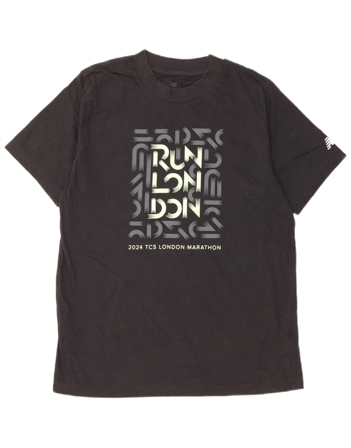Tricou grafic pentru bărbați New Balance Top mediu din bumbac negru