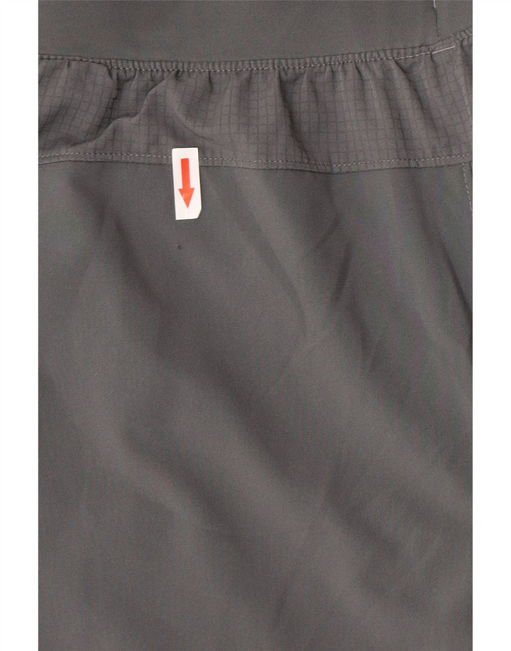 Pantaloni scurți sport grafic Under Armour pentru bărbați, gri mediu, poliester color bloc