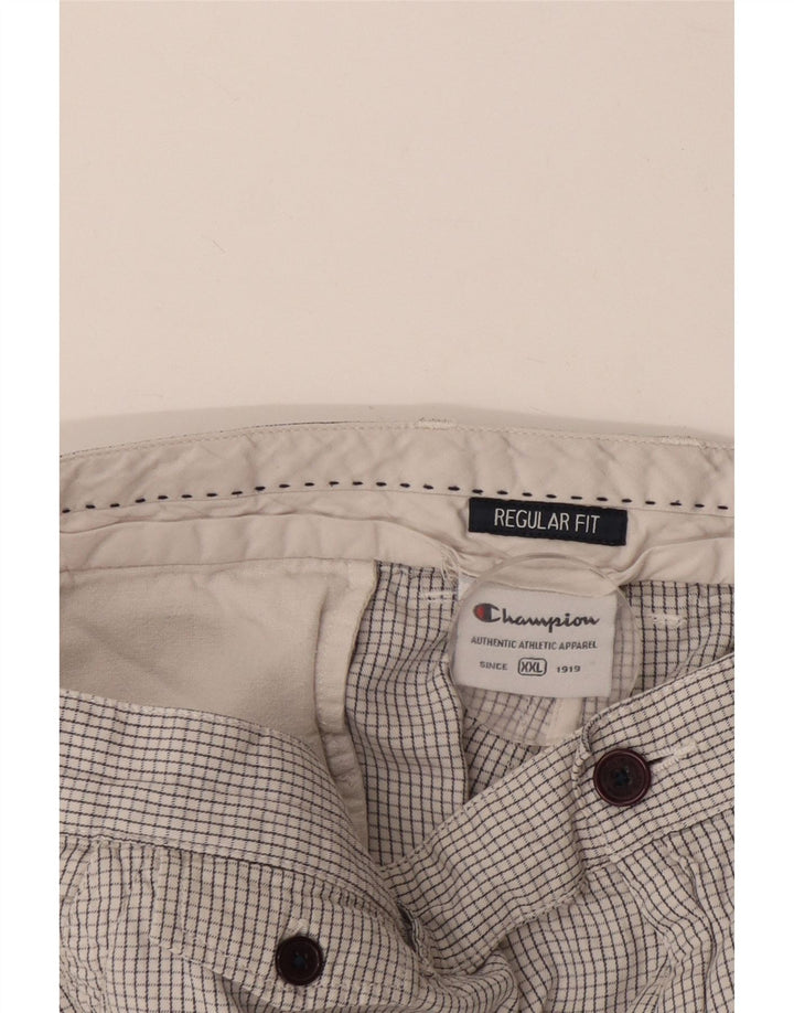 Pantaloni scurți chino pentru bărbați Champion Regular Fit 2XL W42 White Check