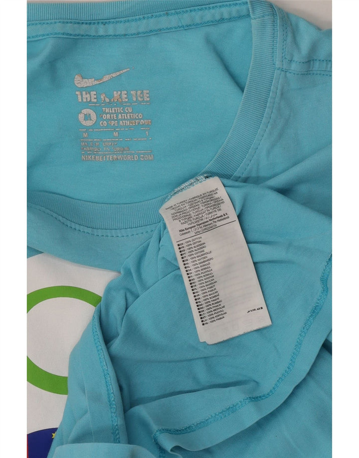 Tricou grafic Nike pentru bărbați, cu croială atletică, top, bumbac albastru mediu