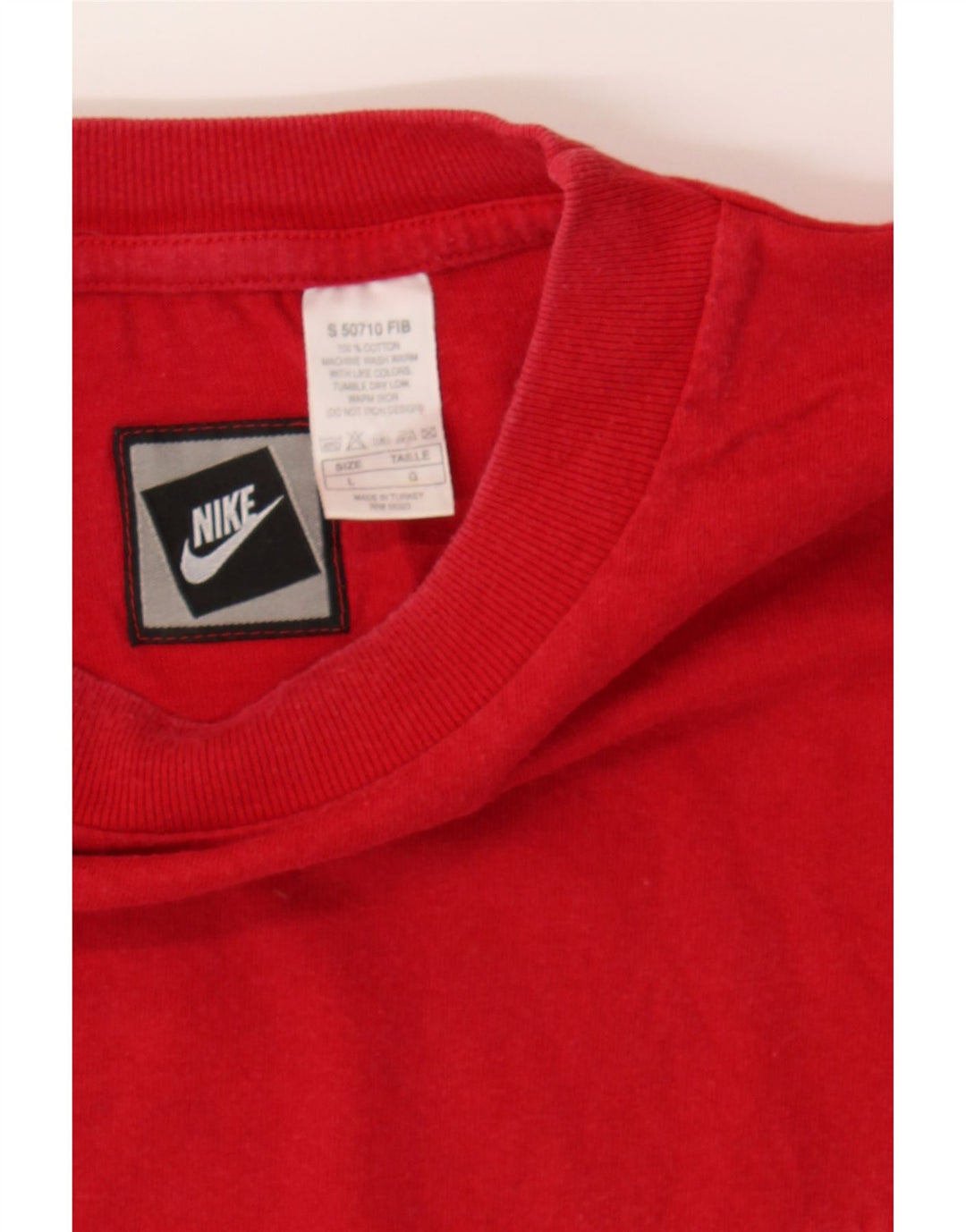NIKE Mens T-Shirt Top Small Red Cotton Vintage Nike and Second-Hand Nike from Messina Hembry 