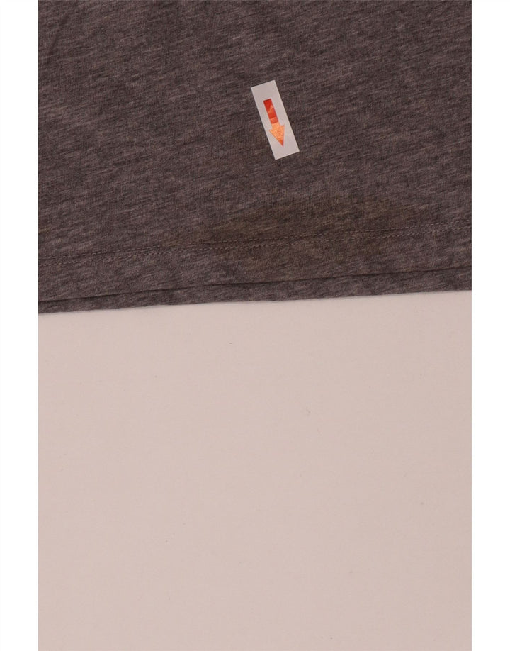 Tricou grafic Nike Dri Fit pentru bărbați Top din bumbac gri mediu