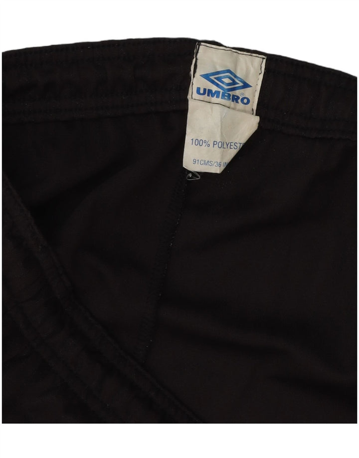 Pantaloni scurți sport Umbro pentru bărbați, poliester cu dungi mari, negru