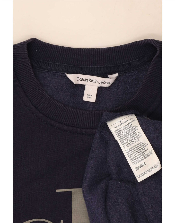 Hanorac grafic pentru bărbați Calvin Klein Jeans Pulover mediu din bumbac bleumarin