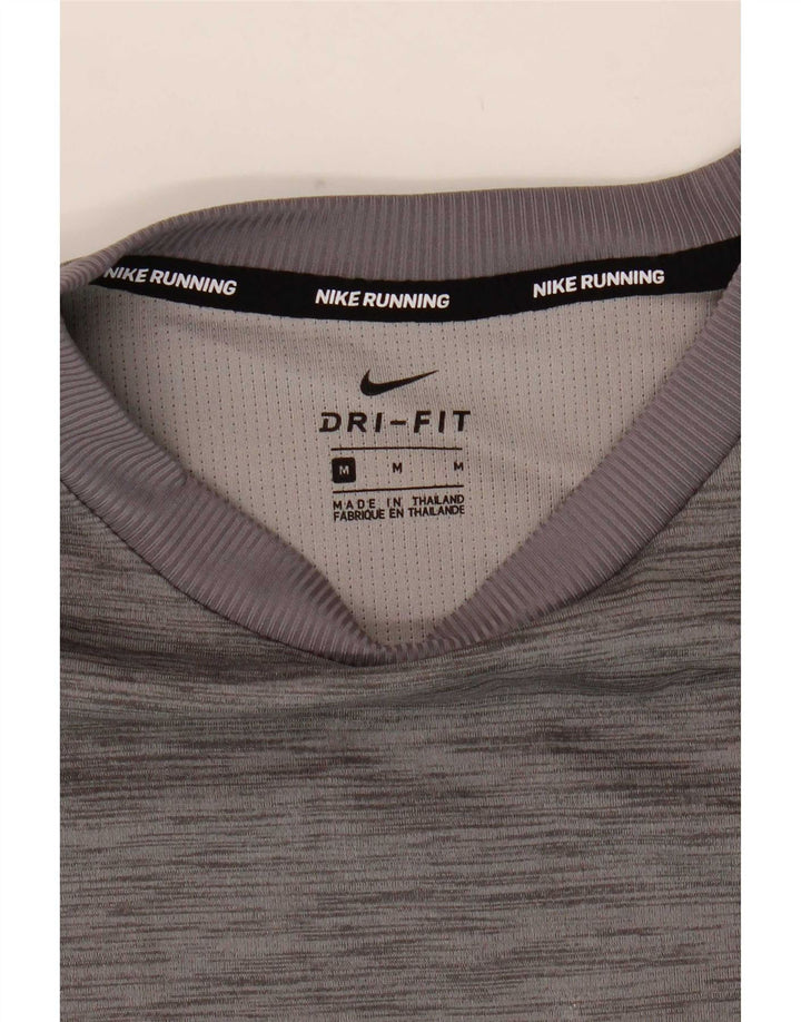Top cu mânecă lungă Nike Dri Fit pentru bărbați, gri mediu pete