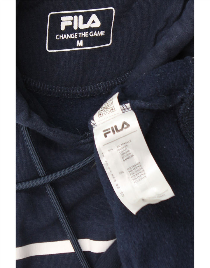 Pulover Fila pentru bărbați cu capota cu grafică, bumbac, albastru bleumarin mediu