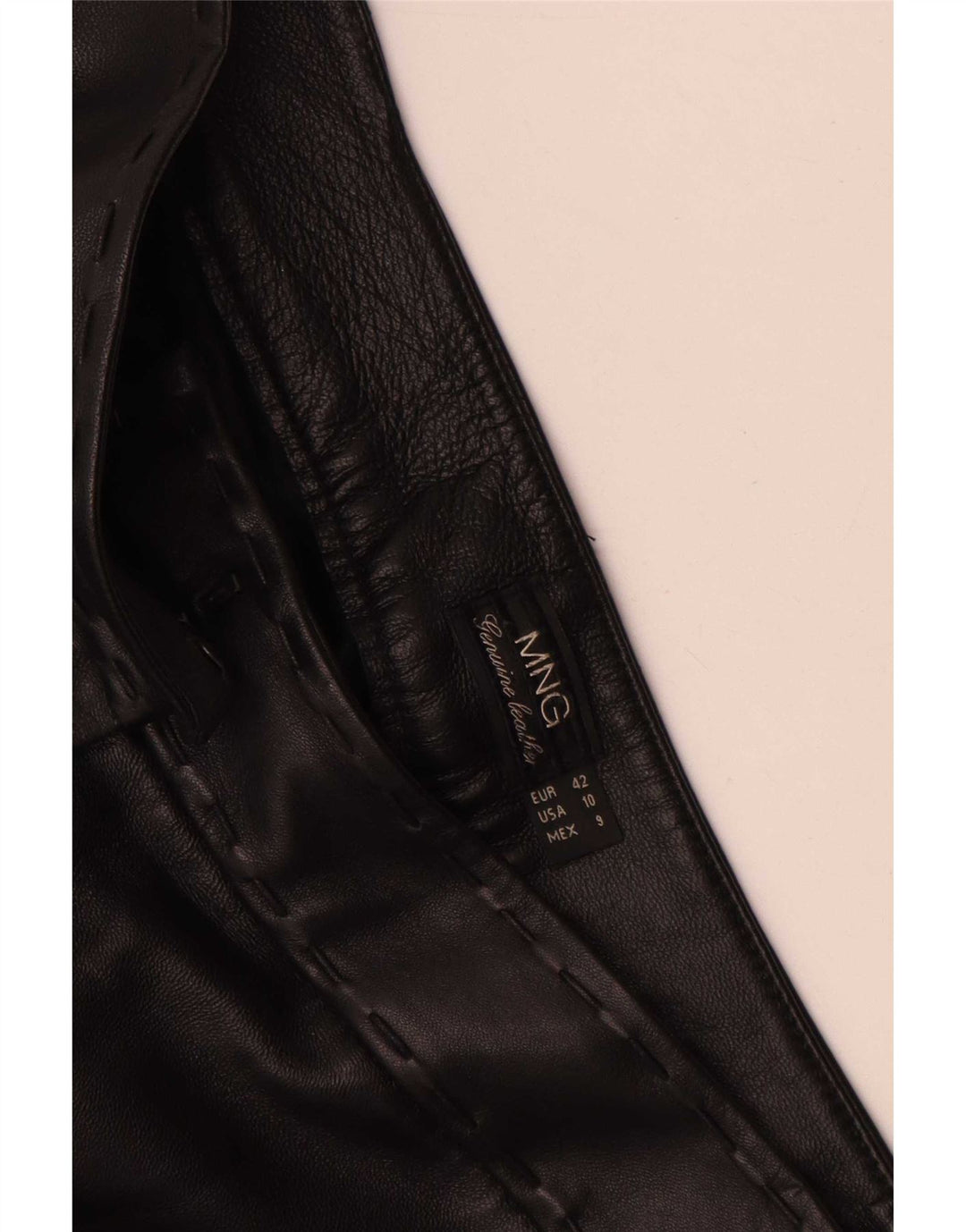 Pantaloni drepti din piele Mango pentru femei IT 42 Medium W30 L35 Negru