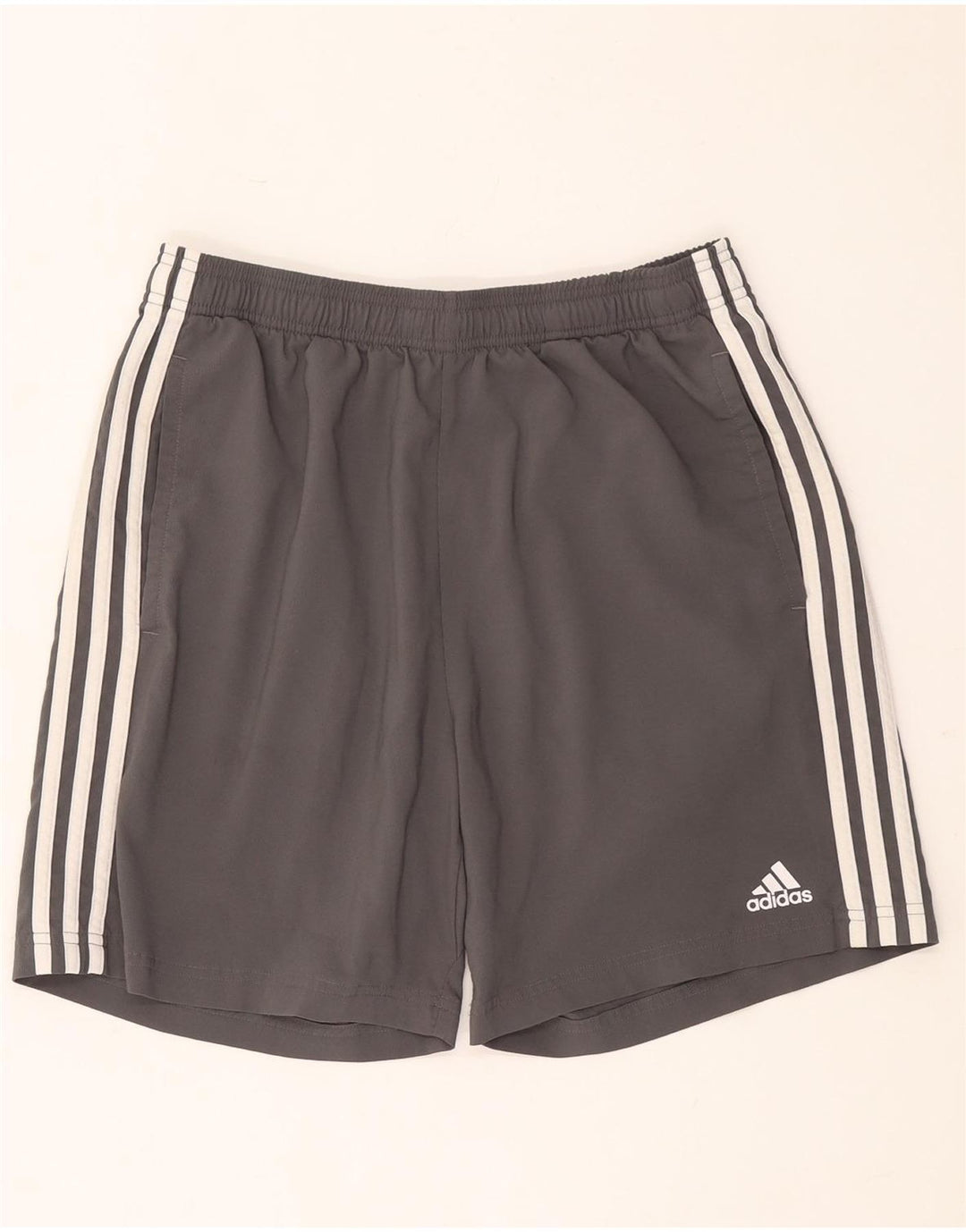 Pantaloni scurți sport Adidas pentru bărbați, mari, gri, poliester