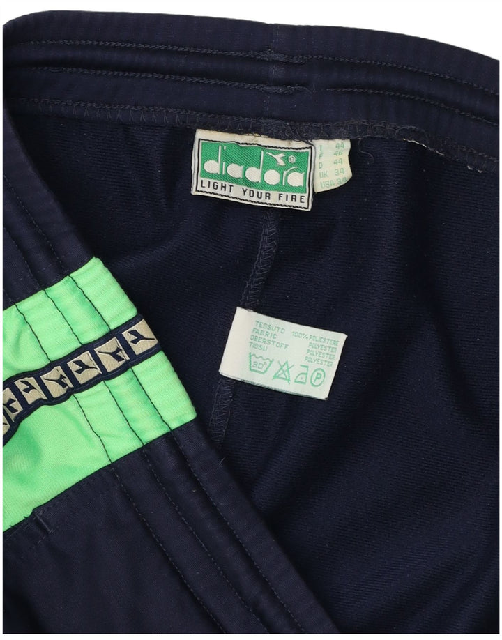 Pantaloni scurți sport grafic Diadora pentru bărbați, mari, bleumarin, poliester color bloc