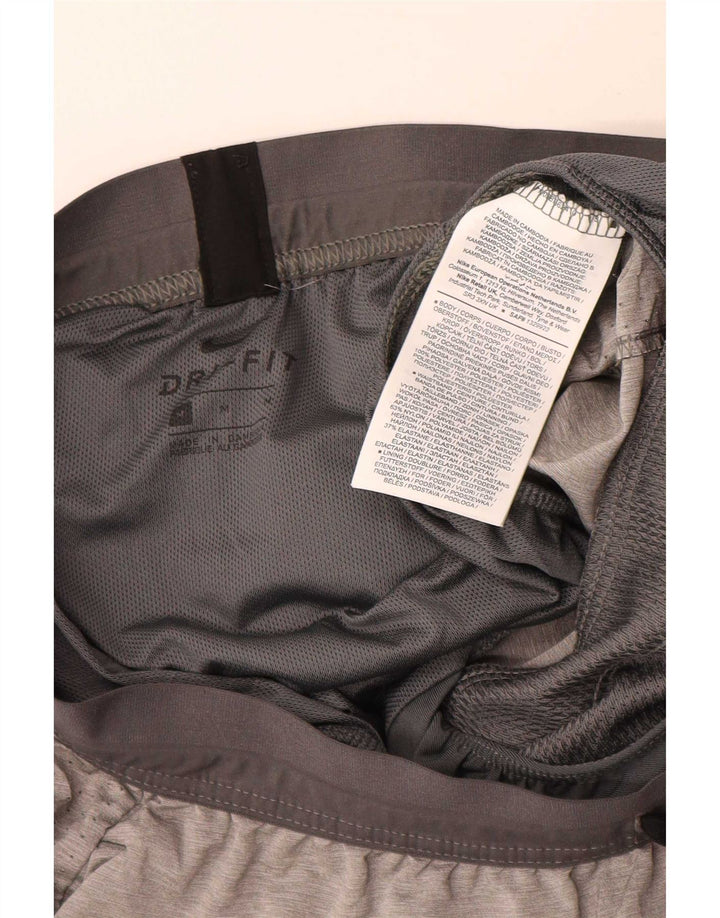Pantaloni scurți sport Nike Dri Fit pentru bărbați, gri mediu, poliester