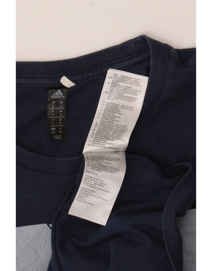 Tricou grafic pentru bărbați Adidas Top mic din bumbac bleumarin