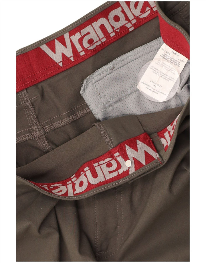 Pantaloni scurți cargo pentru bărbați WRANGLER W42 2XL Kaki Nylon