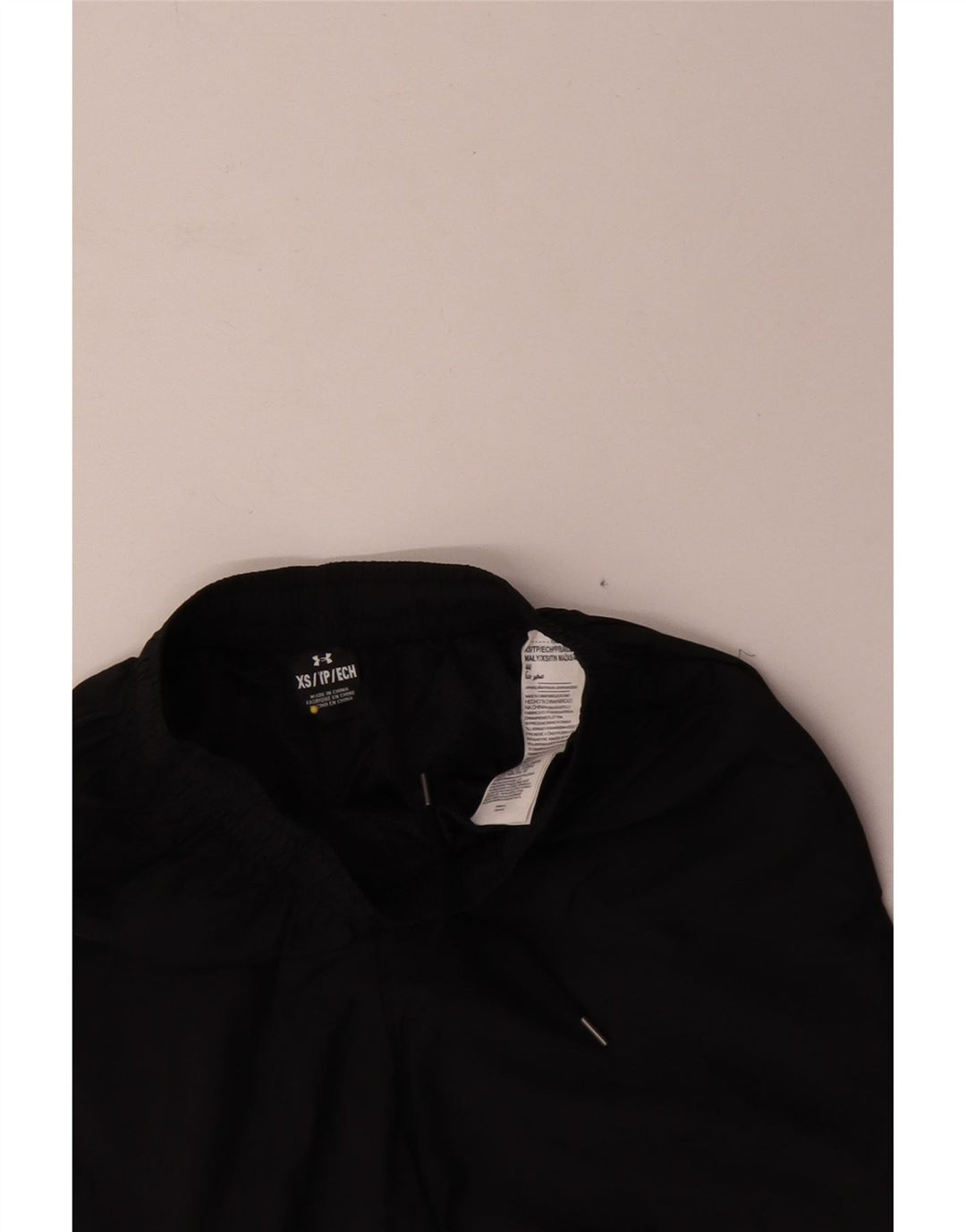 Pantaloni scurți sport Under Armour pentru bărbați XS poliester negru