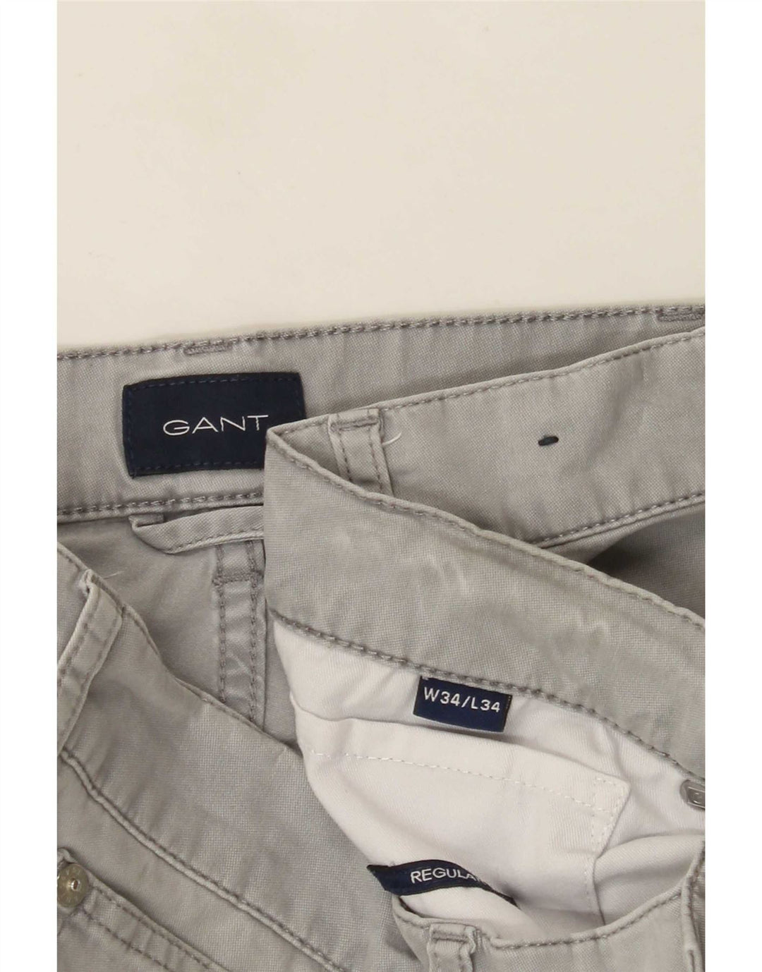 Pantaloni casual obișnuiți pentru bărbați Gant L34 L34 gri