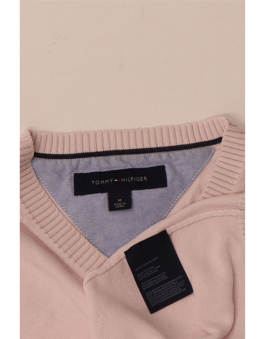 Pulover cu decolteu în V Tommy Hilfiger pentru bărbați, bumbac roz mediu