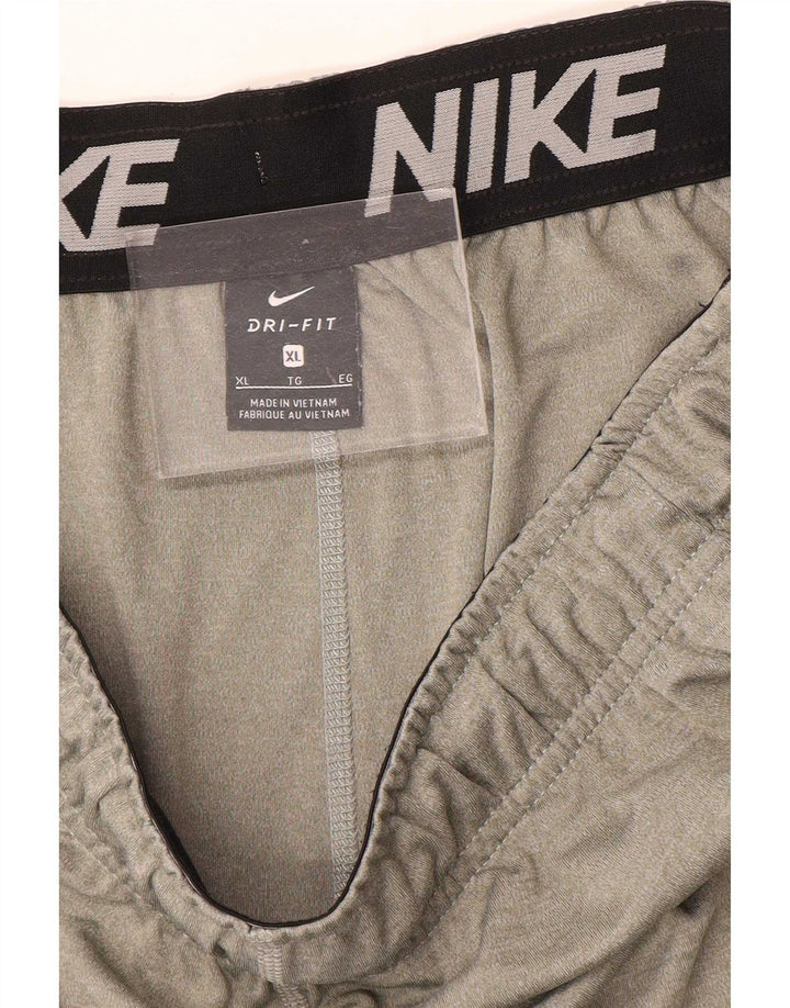 Pantaloni scurți sport Nike Dri Fit pentru bărbați XL, gri