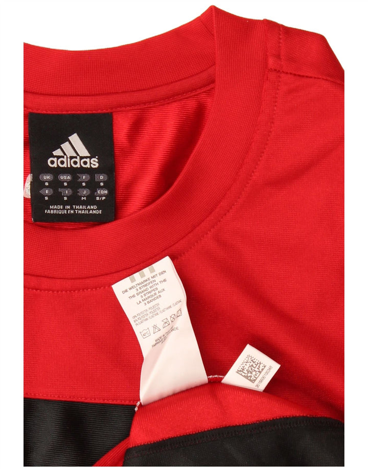 Top cu vestă grafică ADIDAS pentru bărbați, poliester color bloc roșu mic
