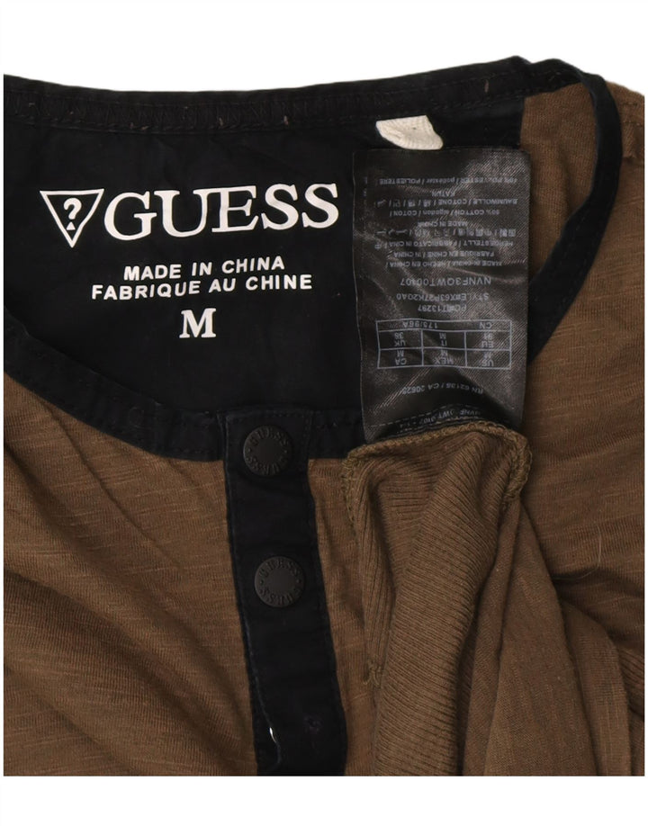 Tricou Guess pentru bărbați Top Mediu Kaki Bumbac