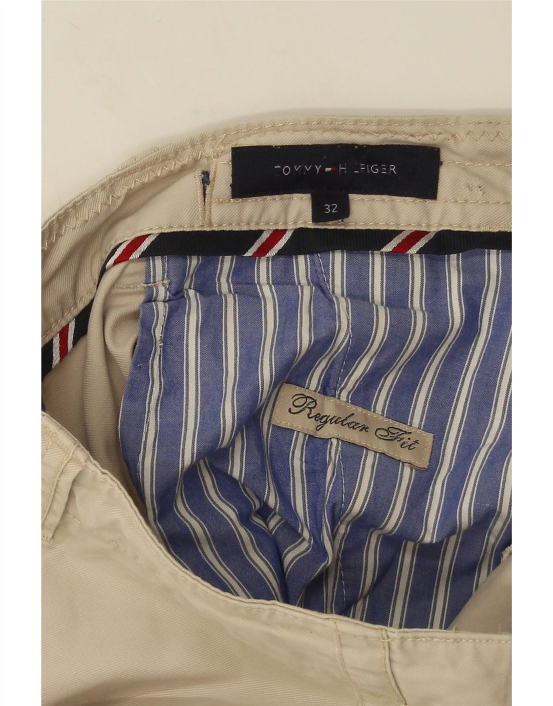 Pantaloni scurți chino Tommy Hilfiger pentru bărbați, cu tăiere obișnuită, W32 Bej mediu
