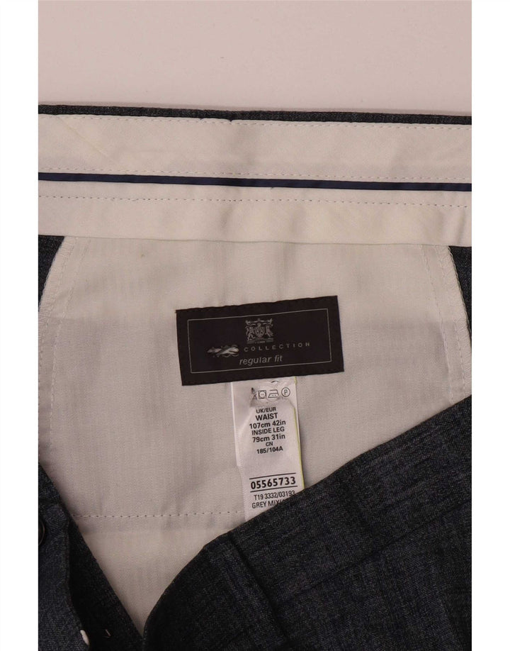 Marks & Spencer Pantaloni drepți pentru bărbați L42 L31 in gri
