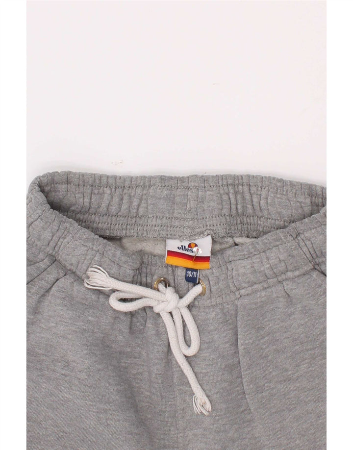 Pantaloni scurți sport grafici Ellesse pentru băieți 10-11 ani, gri cu pete