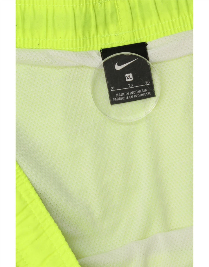 Pantaloni scurți sport Nike pentru bărbați XL galben