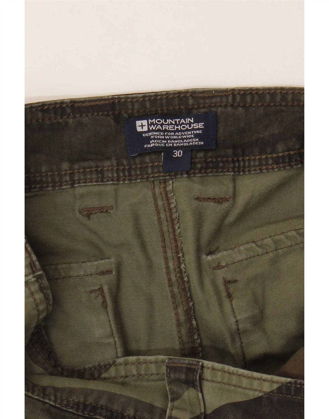 Pantaloni scurți cargo pentru bărbați Mountain Warehouse W30, bumbac camuflaj verde mediu