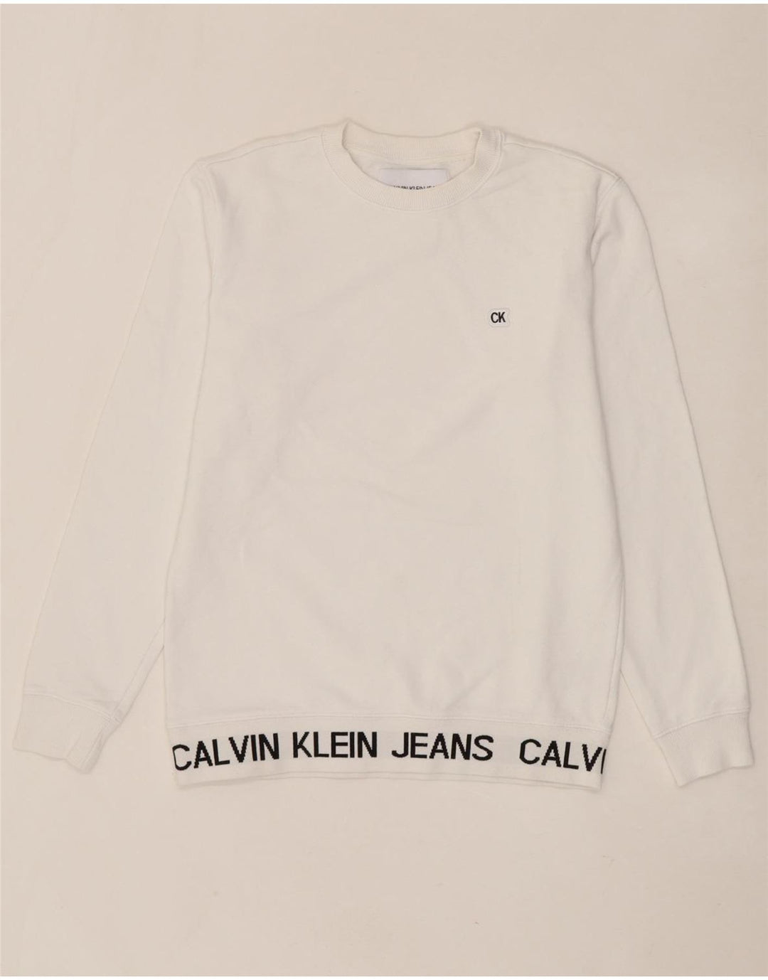CALVIN KLEIN JEANS Mens Graphic Sweatshirt Jumper Small White Cotton Vintage Calvin Klein Jeans and Second-Hand Calvin Klein Jeans from Messina Hembry 