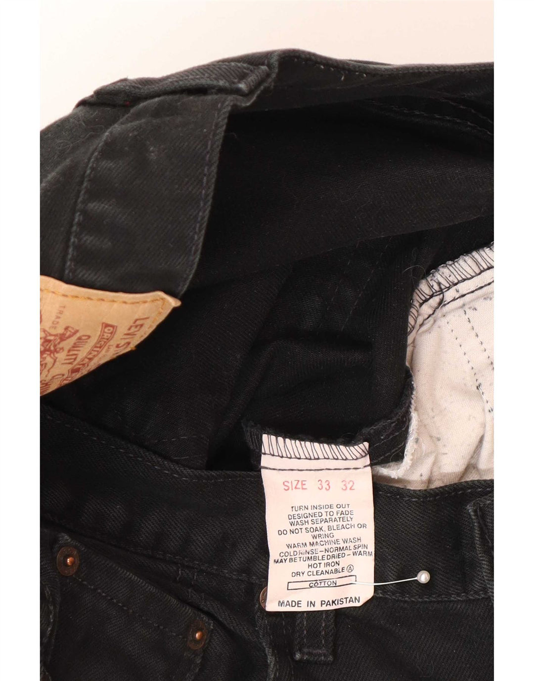 Blugi tăiați pentru bărbați Levi's 504 W33 L26 bumbac negru
