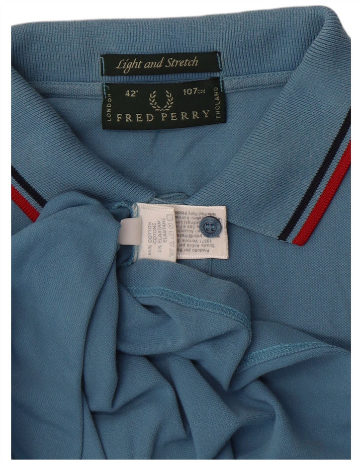 Cămașă polo pentru bărbați Fred Perry, ușor și elastic, bumbac albastru mediu