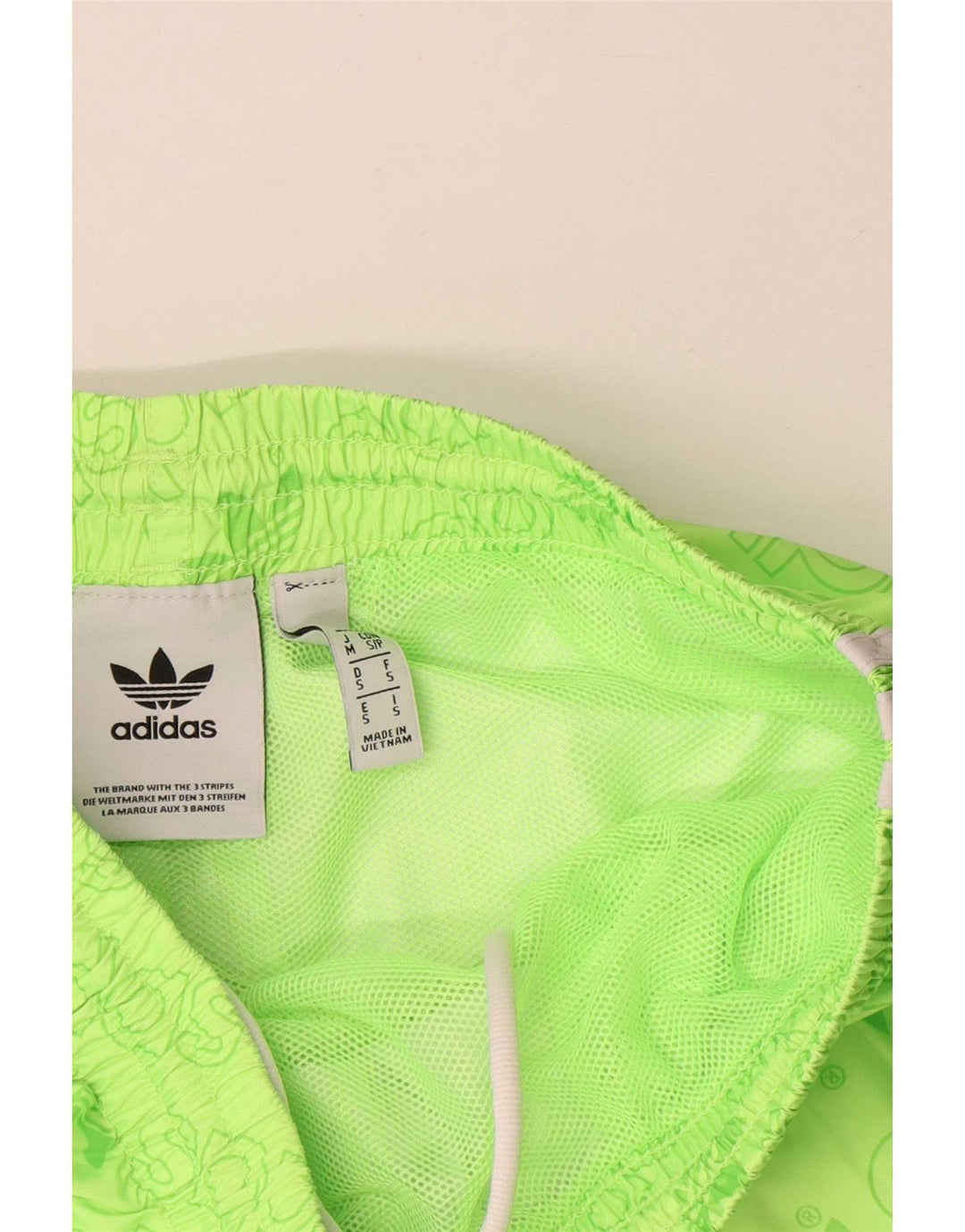 Pantaloni scurți sport grafic Adidas pentru bărbați, poliester mici, verzi